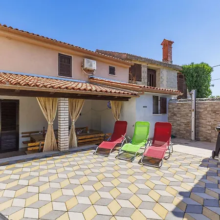 Bakic By Interhome Vakantiehuis *