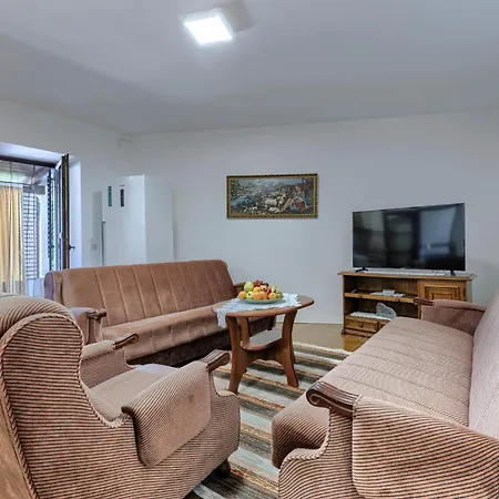 Vakantiehuis Bakic By Interhome