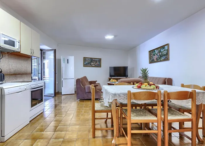 Bakic By Interhome Hébergement de vacances Krnica